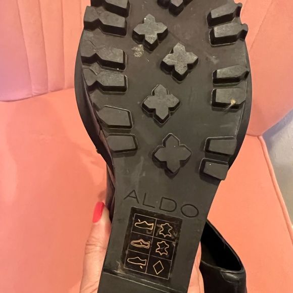 Aldo Black and Brown Wedge Shoes - Picture 6 of 7